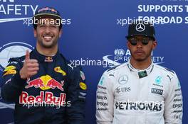 Daniel Ricciardo (AUS) Red Bull Racing RB12 gets pole position and Lewis Hamilton (GBR) Mercedes Petronas AMG F1 3rd. 28.05.2016. Formula 1 World Championship, Rd 6, Monaco Grand Prix, Monte Carlo, Monaco, Qualifying Day.