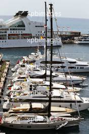 Boats in the scenic Monaco Harbour. 26.05.2016. Formula 1 World Championship, Rd 6, Monaco Grand Prix, Monte Carlo, Monaco, Practice Day.
