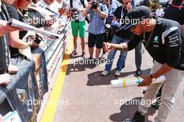 Lewis Hamilton (GBR) Mercedes AMG F1 with fans. 25.05.2016. Formula 1 World Championship, Rd 6, Monaco Grand Prix, Monte Carlo, Monaco, Preparation Day.