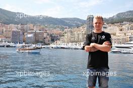 Kevin Magnussen (DEN) Renault Sport F1 Team. 25.05.2016. Formula 1 World Championship, Rd 6, Monaco Grand Prix, Monte Carlo, Monaco, Preparation Day.