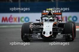 Sergio Perez (MEX) Sahara Force India F1 VJM09 with the Halo cockpit cover. 28.10.2016. Formula 1 World Championship, Rd 19, Mexican Grand Prix, Mexico City, Mexico, Practice Day.