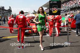 Grid girl for Sebastian Vettel (GER) Ferrari SF16-H. 30.10.2016. Formula 1 World Championship, Rd 19, Mexican Grand Prix, Mexico City, Mexico, Race Day.