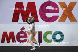 Lewis Hamilton (GBR) Mercedes AMG F1   30.10.2016. Formula 1 World Championship, Rd 19, Mexican Grand Prix, Mexico City, Mexico, Race Day.