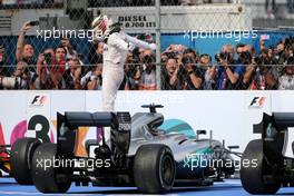 Lewis Hamilton (GBR) Mercedes AMG F1   30.10.2016. Formula 1 World Championship, Rd 19, Mexican Grand Prix, Mexico City, Mexico, Race Day.