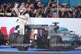 Lewis Hamilton (GBR) Mercedes AMG F1   30.10.2016. Formula 1 World Championship, Rd 19, Mexican Grand Prix, Mexico City, Mexico, Race Day.
