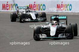 Lewis Hamilton (GBR) Mercedes AMG F1  andNico Rosberg (GER) Mercedes AMG F1   30.10.2016. Formula 1 World Championship, Rd 19, Mexican Grand Prix, Mexico City, Mexico, Race Day.