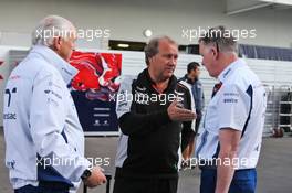 (L to R): Edward Charlton (GBR) Williams Non-Executive Director with Robert Fernley (GBR) Sahara Force India F1 Team Deputy Team Principal and Mike O'Driscoll (GBR) Williams Group CEO. 29.10.2016. Formula 1 World Championship, Rd 19, Mexican Grand Prix, Mexico City, Mexico, Qualifying Day.
