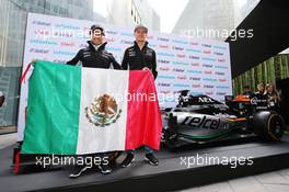 (L to R): Sergio Perez (MEX) Sahara Force India F1 and team mate Nico Hulkenberg (GER) Sahara Force India F1. 26.10.2016. Formula 1 World Championship, Rd 19, Mexican Grand Prix, Mexico City, Mexico, Preparation Day.