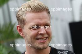 Kevin Magnussen (DEN) Renault Sport F1 Team. 27.10.2016. Formula 1 World Championship, Rd 19, Mexican Grand Prix, Mexico City, Mexico, Preparation Day.