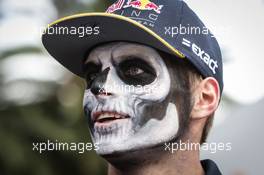 Max Verstappen (NLD) Red Bull Racing. 27.10.2016. Formula 1 World Championship, Rd 19, Mexican Grand Prix, Mexico City, Mexico, Preparation Day.