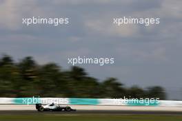 Lewis Hamilton (GBR), Mercedes AMG F1 Team  30.09.2016. Formula 1 World Championship, Rd 16, Malaysian Grand Prix, Sepang, Malaysia, Friday.