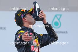 Daniel Ricciardo (AUS), Red Bull Racing  02.10.2016. Formula 1 World Championship, Rd 16, Malaysian Grand Prix, Sepang, Malaysia, Sunday.