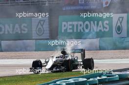 Lewis Hamilton (GBR) Mercedes AMG F1 W07 Hybrid retired from the race with a blown engine. 02.10.2016. Formula 1 World Championship, Rd 16, Malaysian Grand Prix, Sepang, Malaysia, Sunday.