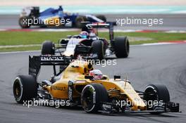 Kevin Magnussen (DEN) Renault Sport F1 Team RS16. 02.10.2016. Formula 1 World Championship, Rd 16, Malaysian Grand Prix, Sepang, Malaysia, Sunday.