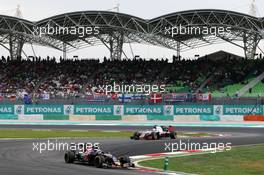 Carlos Sainz Jr (ESP) Scuderia Toro Rosso STR11. 01.10.2016. Formula 1 World Championship, Rd 16, Malaysian Grand Prix, Sepang, Malaysia, Saturday.