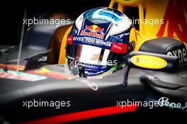 Daniel Ricciardo (AUS) Red Bull Racing RB12. 01.10.2016. Formula 1 World Championship, Rd 16, Malaysian Grand Prix, Sepang, Malaysia, Saturday.