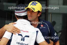 (L to R): Felipe Massa (BRA) Williams with Felipe Nasr (BRA) Sauber F1 Team. 29.09.2016. Formula 1 World Championship, Rd 16, Malaysian Grand Prix, Sepang, Malaysia, Thursday.