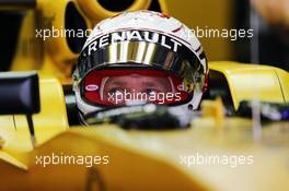 Kevin Magnussen (DEN) Renault Sport F1 Team RS16. 29.10.2016. Formula 1 World Championship, Rd 4, Russian Grand Prix, Sochi Autodrom, Sochi, Russia, Practice Day.