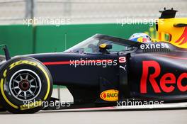 Daniel Ricciardo (AUS) Red Bull Racing RB12 with the Aero Screen. 29.10.2016. Formula 1 World Championship, Rd 4, Russian Grand Prix, Sochi Autodrom, Sochi, Russia, Practice Day.