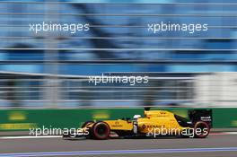 Kevin Magnussen (DEN) Renault Sport F1 Team RS16. 29.10.2016. Formula 1 World Championship, Rd 4, Russian Grand Prix, Sochi Autodrom, Sochi, Russia, Practice Day.