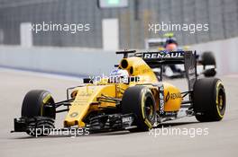 Sergey Sirotkin (RUS) Renault Sport F1 Team RS16 Test Driver. 29.10.2016. Formula 1 World Championship, Rd 4, Russian Grand Prix, Sochi Autodrom, Sochi, Russia, Practice Day.