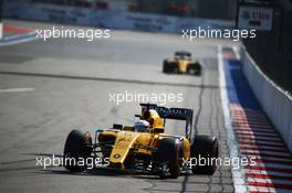 Kevin Magnussen (DEN) Renault Sport F1 Team RS16. 01.05.2016. Formula 1 World Championship, Rd 4, Russian Grand Prix, Sochi Autodrom, Sochi, Russia, Race Day.