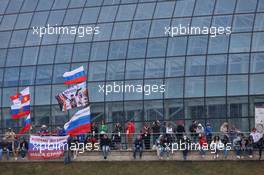Fans. 30.04.2016. Formula 1 World Championship, Rd 4, Russian Grand Prix, Sochi Autodrom, Sochi, Russia, Qualifying Day.