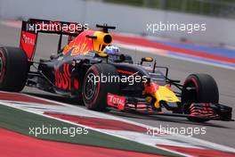 Daniel Ricciardo (AUS), Red Bull Racing  30.04.2016. Formula 1 World Championship, Rd 4, Russian Grand Prix, Sochi Autodrom, Sochi, Russia, Qualifying Day.
