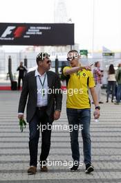 Sergey Sirotkin (RUS) Renault Sport F1 Team Test Driver. 30.04.2016. Formula 1 World Championship, Rd 4, Russian Grand Prix, Sochi Autodrom, Sochi, Russia, Qualifying Day.