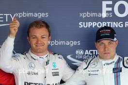 Nico Rosberg (GER), Mercedes AMG F1 Team and Valtteri Bottas (FIN), Williams F1 Team  30.04.2016. Formula 1 World Championship, Rd 4, Russian Grand Prix, Sochi Autodrom, Sochi, Russia, Qualifying Day.