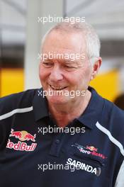 John Booth (GBR) Scuderia Toro Rosso Director of Racing. 28.04.2016. Formula 1 World Championship, Rd 4, Russian Grand Prix, Sochi Autodrom, Sochi, Russia, Preparation Day.