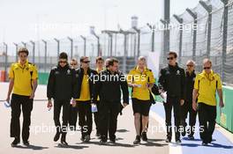 Jolyon Palmer (GBR) Renault Sport F1 Team walks the circuit with Esteban Ocon (FRA) Renault Sport F1 Team Test Driver and the team. 28.04.2016. Formula 1 World Championship, Rd 4, Russian Grand Prix, Sochi Autodrom, Sochi, Russia, Preparation Day.