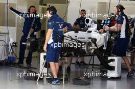 Williams FW38 being prepared in the pits. 28.04.2016. Formula 1 World Championship, Rd 4, Russian Grand Prix, Sochi Autodrom, Sochi, Russia, Preparation Day.