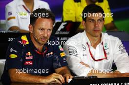 (L to R): Christian Horner (GBR) Red Bull Racing Team Principal and Toto Wolff (GER) Mercedes AMG F1 Shareholder and Executive Director in the FIA Press Conference. 16.09.2016. Formula 1 World Championship, Rd 15, Singapore Grand Prix, Marina Bay Street Circuit, Singapore, Practice Day.