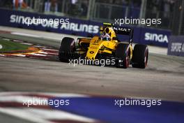 Jolyon Palmer (GBR) Renault Sport F1 Team RS16. 16.09.2016. Formula 1 World Championship, Rd 15, Singapore Grand Prix, Marina Bay Street Circuit, Singapore, Practice Day.