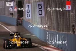 Kevin Magnussen (DEN), Renault Sport F1 Team  16.09.2016. Formula 1 World Championship, Rd 15, Singapore Grand Prix, Marina Bay Street Circuit, Singapore, Practice Day.