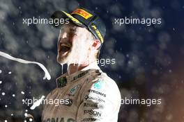 Race winner Nico Rosberg (GER) Mercedes AMG F1 celebrates on the podium. 18.09.2016. Formula 1 World Championship, Rd 15, Singapore Grand Prix, Marina Bay Street Circuit, Singapore, Race Day.