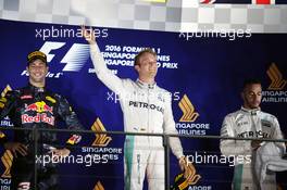 The podium (L to R): Daniel Ricciardo (AUS) Red Bull Racing, second; Nico Rosberg (GER) Mercedes AMG F1, race winner; Lewis Hamilton (GBR) Mercedes AMG F1, third. 18.09.2016. Formula 1 World Championship, Rd 15, Singapore Grand Prix, Marina Bay Street Circuit, Singapore, Race Day.