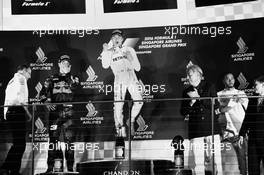 The podium (L to R): Daniel Ricciardo (AUS) Red Bull Racing, second; Nico Rosberg (GER) Mercedes AMG F1, race winner; Lewis Hamilton (GBR) Mercedes AMG F1, third. 18.09.2016. Formula 1 World Championship, Rd 15, Singapore Grand Prix, Marina Bay Street Circuit, Singapore, Race Day.