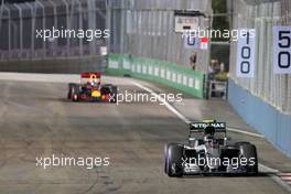 Nico Rosberg (GER) Mercedes AMG F1 W07 Hybrid. 18.09.2016. Formula 1 World Championship, Rd 15, Singapore Grand Prix, Marina Bay Street Circuit, Singapore, Race Day.