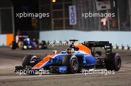Pascal Wehrlein (GER) Manor Racing MRT05. 18.09.2016. Formula 1 World Championship, Rd 15, Singapore Grand Prix, Marina Bay Street Circuit, Singapore, Race Day.