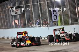 Max Verstappen (NLD) Red Bull Racing RB12 and Esteban Gutierrez (MEX) Haas F1 Team VF-16. 18.09.2016. Formula 1 World Championship, Rd 15, Singapore Grand Prix, Marina Bay Street Circuit, Singapore, Race Day.