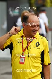 Frederic Vasseur (FRA) Renault Sport F1 Team Racing Director. 17.09.2016. Formula 1 World Championship, Rd 15, Singapore Grand Prix, Marina Bay Street Circuit, Singapore, Qualifying Day.