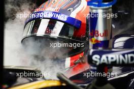 Daniil Kvyat (RUS) Scuderia Toro Rosso STR11. 17.09.2016. Formula 1 World Championship, Rd 15, Singapore Grand Prix, Marina Bay Street Circuit, Singapore, Qualifying Day.