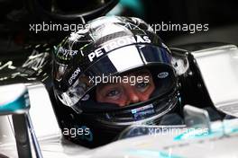 Nico Rosberg (GER) Mercedes AMG F1 W07 Hybrid. 17.09.2016. Formula 1 World Championship, Rd 15, Singapore Grand Prix, Marina Bay Street Circuit, Singapore, Qualifying Day.