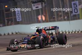 Daniil Kvyat (RUS), Scuderia Toro Rosso  17.09.2016. Formula 1 World Championship, Rd 15, Singapore Grand Prix, Marina Bay Street Circuit, Singapore, Qualifying Day.