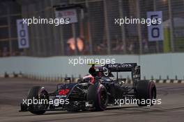 Jenson Button (GBR), McLaren Honda  17.09.2016. Formula 1 World Championship, Rd 15, Singapore Grand Prix, Marina Bay Street Circuit, Singapore, Qualifying Day.