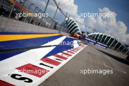 Track atmosphere 15.09.2016. Formula 1 World Championship, Rd 15, Singapore Grand Prix, Marina Bay Street Circuit, Singapore, Preparation Day.
