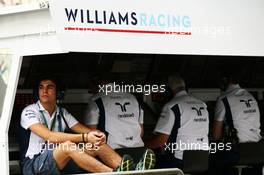 Lance Stroll (CDN) Williams. 25.11.2016. Formula 1 World Championship, Rd 21, Abu Dhabi Grand Prix, Yas Marina Circuit, Abu Dhabi, Practice Day.