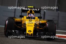 Jolyon Palmer (GBR) Renault Sport F1 Team RS16. 25.11.2016. Formula 1 World Championship, Rd 21, Abu Dhabi Grand Prix, Yas Marina Circuit, Abu Dhabi, Practice Day.
